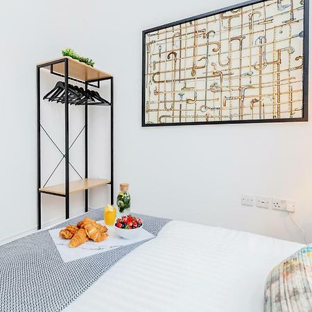 Bright & Spacious 4Beds Home - Kensington High Street-Olympia Londres Extérieur photo