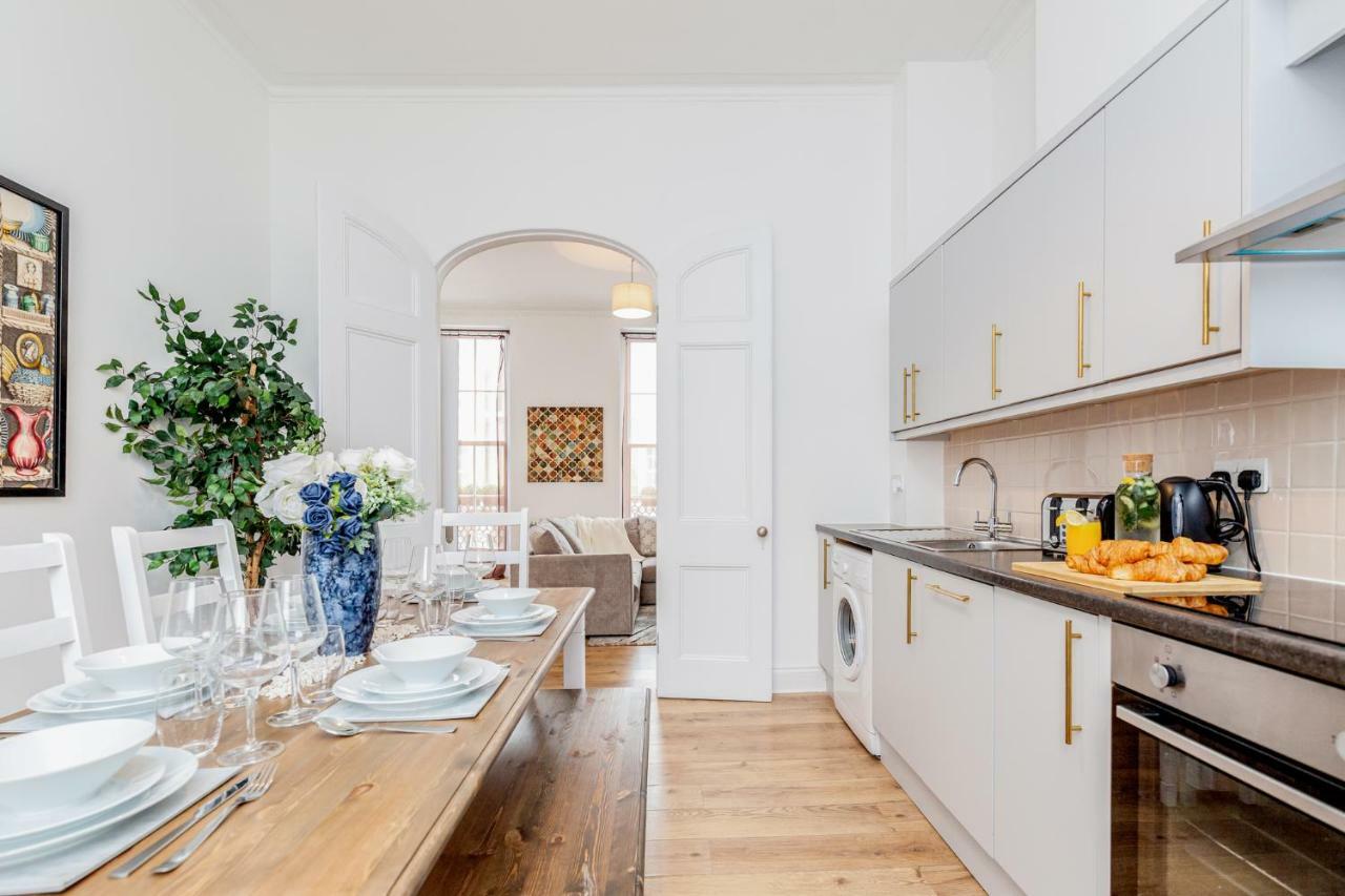Bright & Spacious 4Beds Home - Kensington High Street-Olympia Londres Extérieur photo