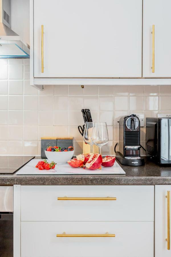 Bright & Spacious 4Beds Home - Kensington High Street-Olympia Londres Extérieur photo