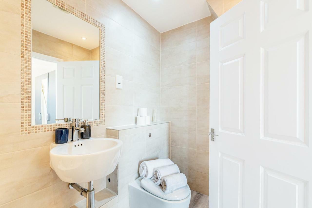 Bright & Spacious 4Beds Home - Kensington High Street-Olympia Londres Extérieur photo