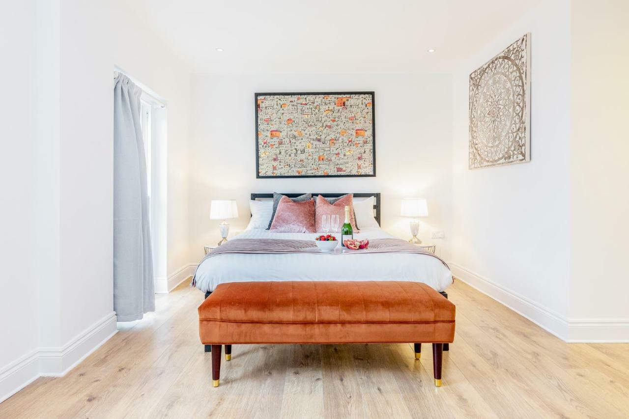 Bright & Spacious 4Beds Home - Kensington High Street-Olympia Londres Extérieur photo