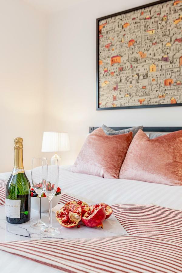 Bright & Spacious 4Beds Home - Kensington High Street-Olympia Londres Extérieur photo