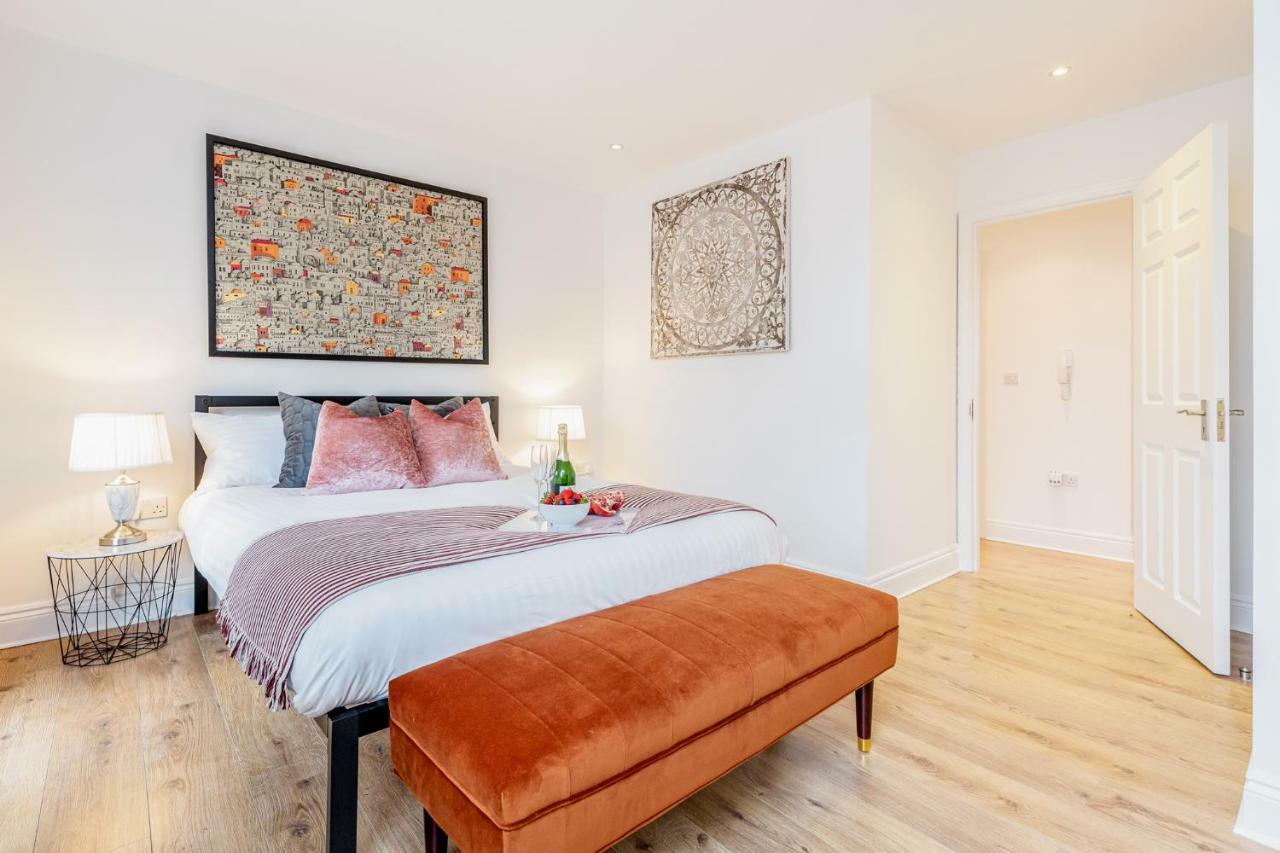 Bright & Spacious 4Beds Home - Kensington High Street-Olympia Londres Extérieur photo